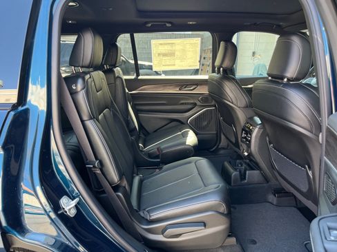 New 2026 Jeep Grand Cherokee L Limited AWD/4WD image 26