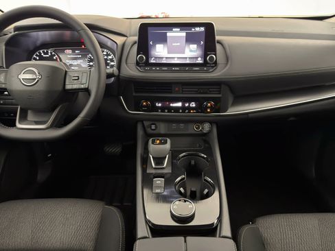 New 2026 Nissan Rogue SV AWD/4WD image 19