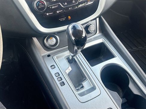 Used 2019 Nissan Murano SL w/ SL Technology Package AWD/4WD image 17