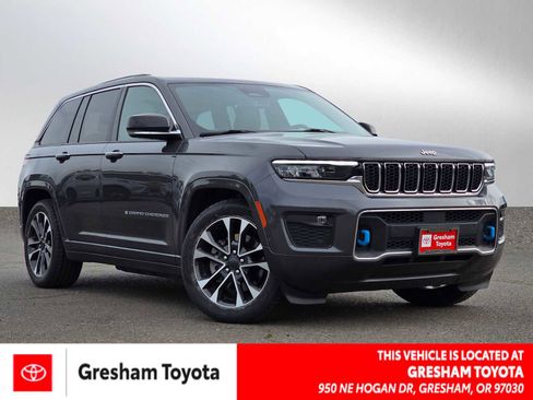 Used 2023 Jeep Grand Cherokee Overland w/ Luxury Tech Group IV image 1