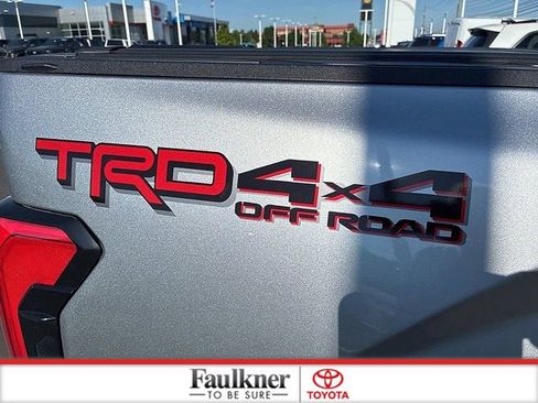 Used 2024 Toyota Tundra Platinum w/ TRD Off-Road Package AWD/4WD image 12