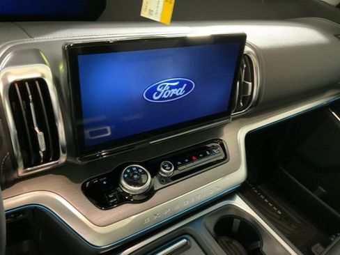 New 2026 Ford Expedition Platinum AWD/4WD image 20