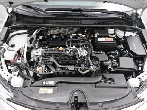 Used 2023 Toyota Corolla SE w/ SE Premium Package FWD image 29