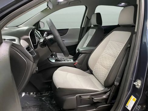Used 2018 Chevrolet Equinox LS FWD image 10