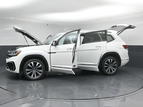 Used 2023 Volkswagen Atlas SEL Premium AWD/4WD image 56