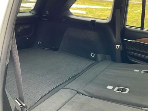 Used 2024 Jeep Grand Cherokee Summit AWD/4WD image 49