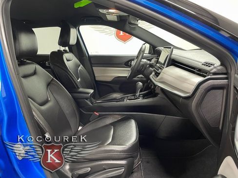 Used 2024 Jeep Compass Limited image 22