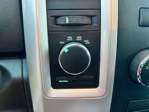 Used 2011 RAM 1500 Sport image 28