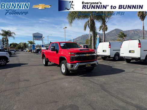 Used 2024 Chevrolet Silverado 3500 LT w/ Convenience Package image 1