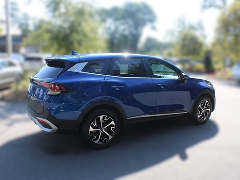 Certified 2024 Kia Sportage EX FWD image 12
