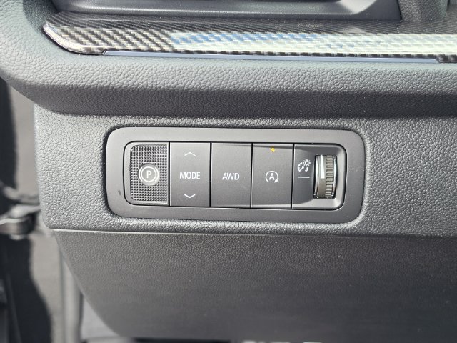 New 2027 Chevrolet Traverse Z71 w/ Enhanced Driving Package AWD/4WD image 33