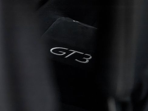 Used 2018 Porsche 911 GT3 RWD image 48