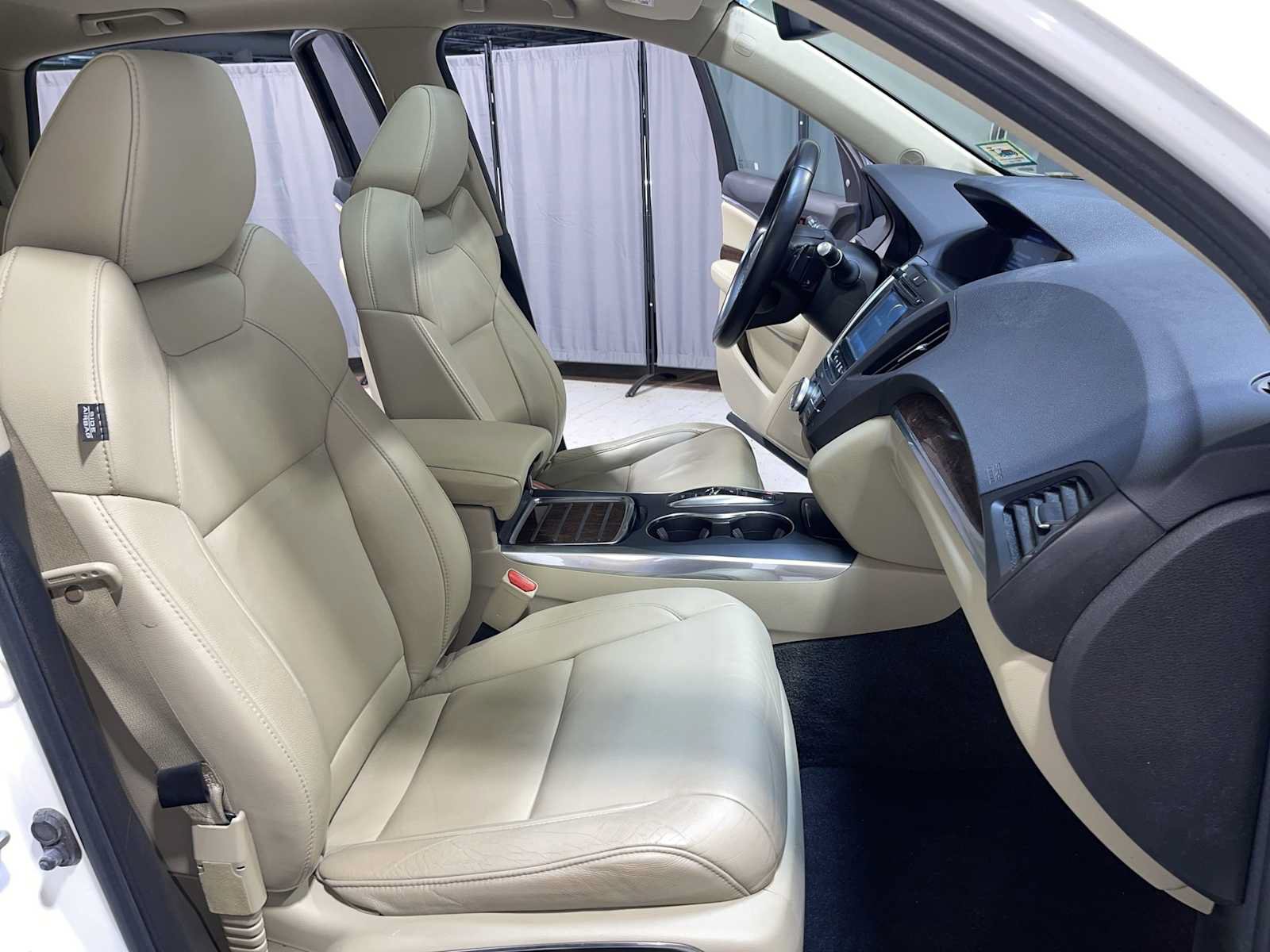 Used 2019 Acura MDX SH-AWD image 14
