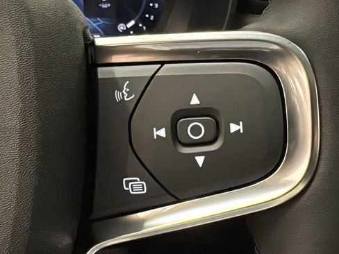 New 2026 Volvo XC40 B5 Ultra w/ Protection Package Premier image 14