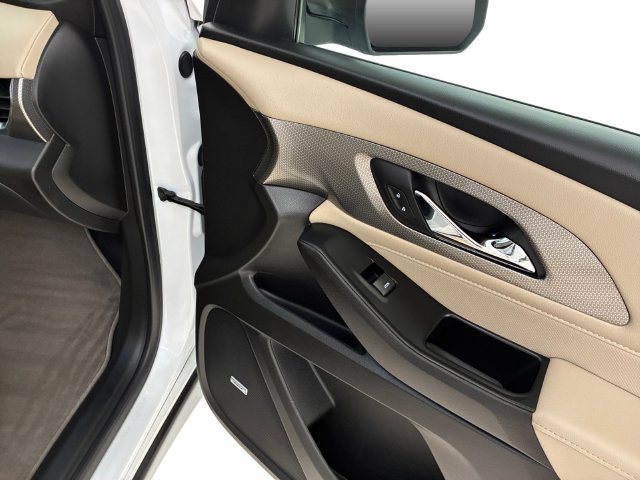 Certified 2023 Chevrolet Traverse Premier AWD/4WD image 15