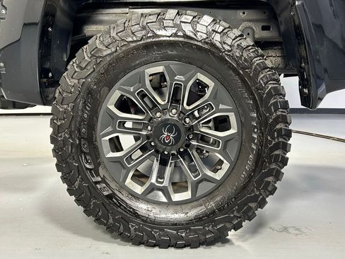 Used 2022 RAM 2500 Big Horn w/ Level C Equiment Group AWD/4WD image 36