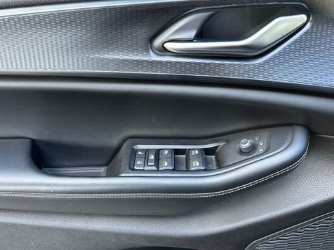 Certified 2023 Jeep Grand Cherokee Altitude RWD image 11