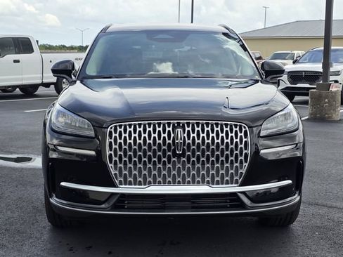 Used 2026 Lincoln Corsair Premiere FWD image 2