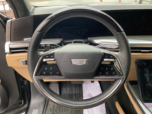 Used 2025 Cadillac Escalade IQ Sport 2 image 11