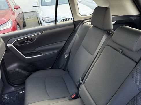 Used 2024 Toyota RAV4 LE image 27