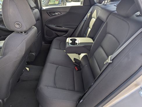 Used 2024 Chevrolet Malibu LT image 7