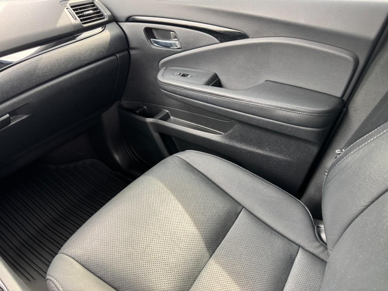 Used 2020 Honda Pilot Elite image 18