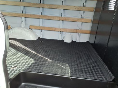 Used 2024 GMC Savana 2500 w/ Driver Convenience Package image 11