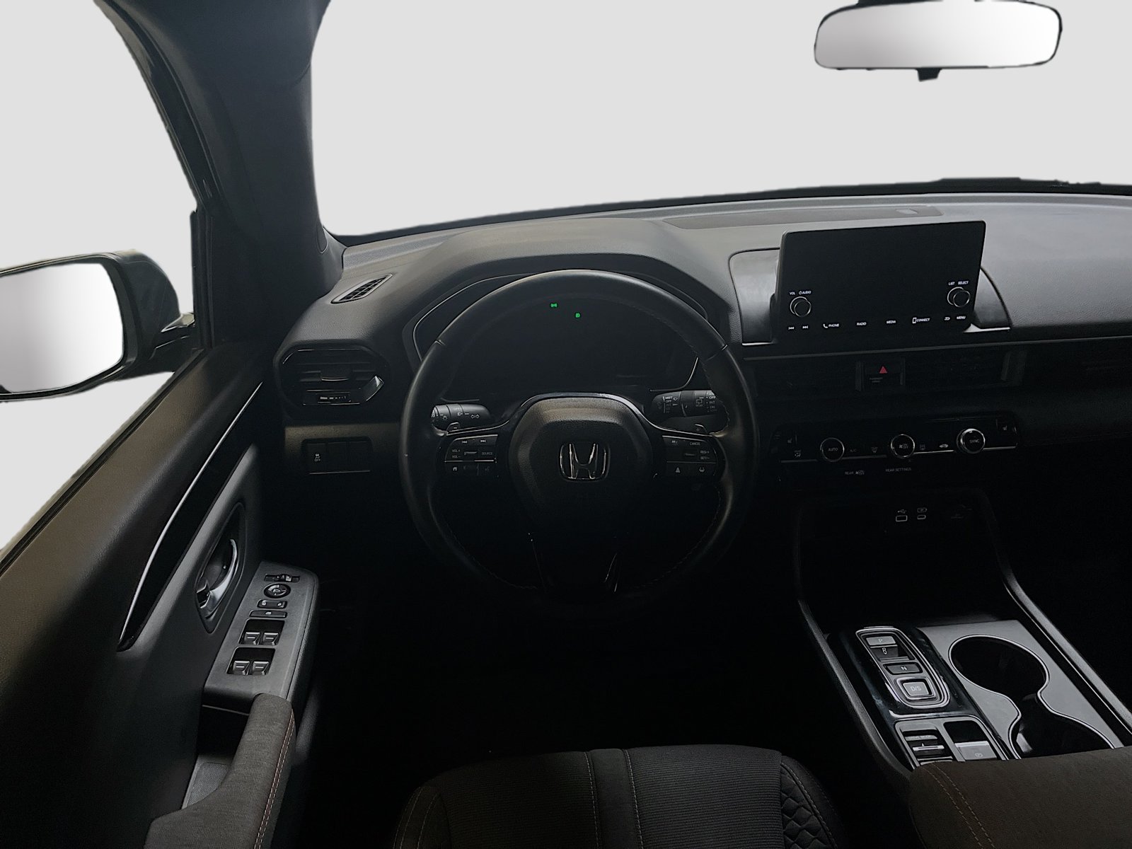 Used 2025 Honda Pilot Sport image 21