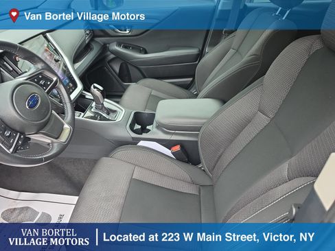 Used 2021 Subaru Outback Premium AWD/4WD image 10