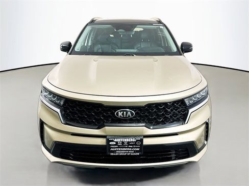 Used 2021 Kia Sorento S w/ Panoramic Sunroof Package image 2