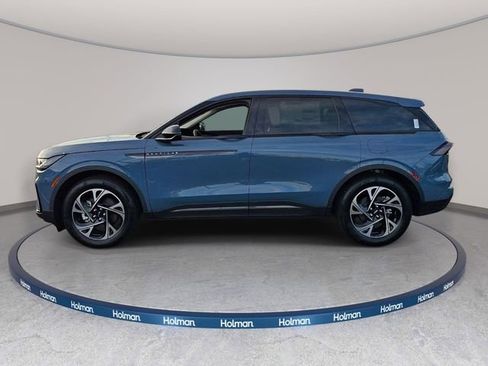 New 2026 Lincoln Nautilus Premier w/ Equipment Group 102A AWD/4WD image 7