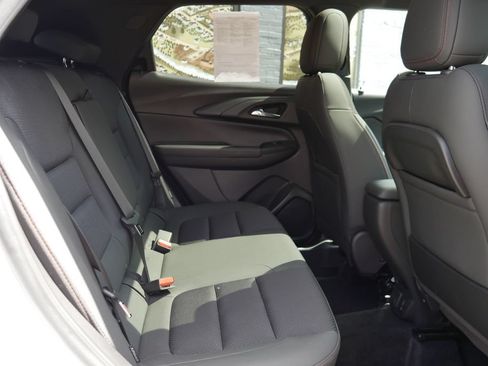 Used 2023 Chevrolet TrailBlazer RS w/ Sun and Liftgate Package AWD/4WD image 15