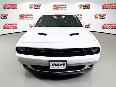 Used 2023 Dodge Challenger SXT w/ Cold Weather Group image 11