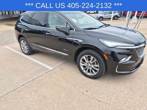 Used 2023 Buick Enclave Avenir AWD/4WD image 13