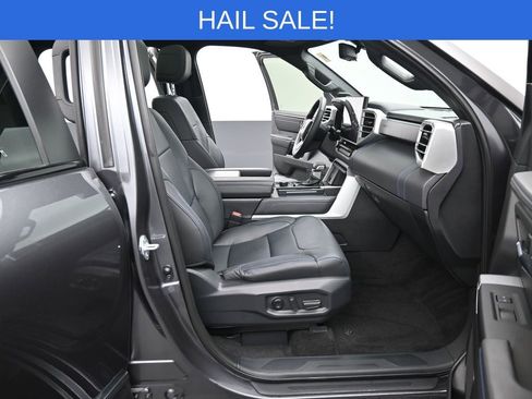 Used 2025 Toyota Tundra Platinum image 36