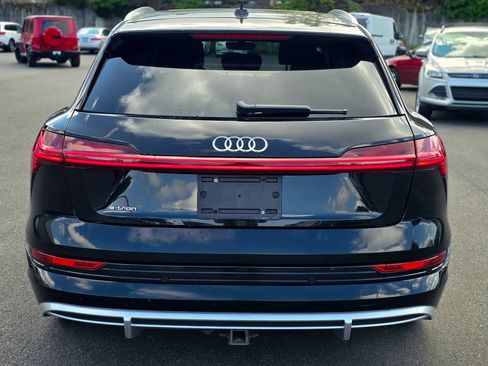 Used 2019 Audi e-tron Premium Plus AWD/4WD image 11