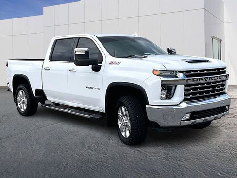 Used 2020 Chevrolet Silverado 2500 LTZ w/ LTZ Premium Package image 9