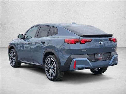 New 2026 BMW X2 xDrive28i image 9