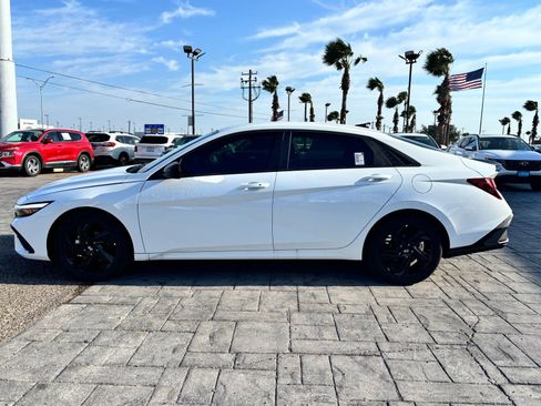 New 2026 Hyundai Elantra Sport FWD image 4