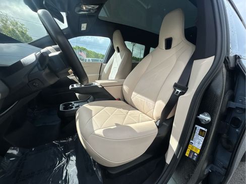 Certified 2024 BMW iX xDrive50 w/ Premium Package AWD/4WD image 12