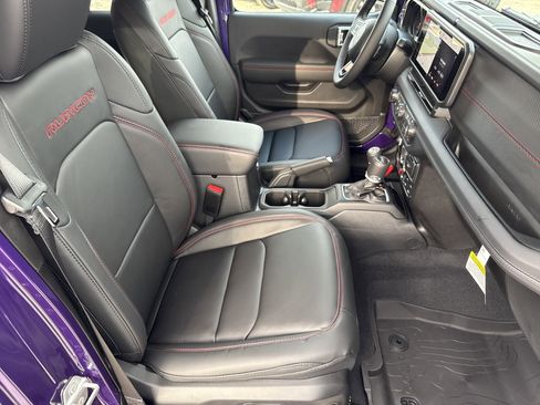 New 2026 Jeep Wrangler Unlimited Rubicon image 39