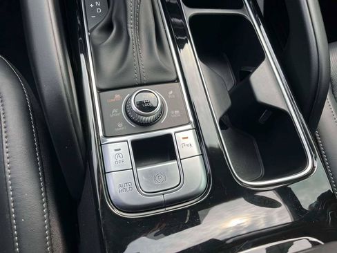 Used 2023 Kia Telluride S w/ S Sunroof Package AWD/4WD image 23
