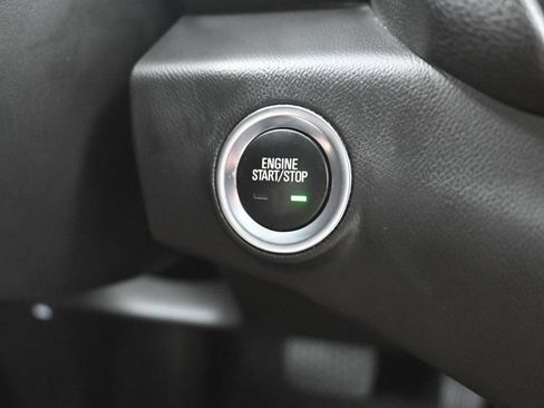 Used 2022 GMC Terrain SLT w/ LPO, Floor Liner Package AWD/4WD image 23
