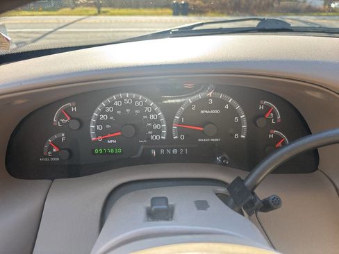 Used 2002 Ford F150 XLT image 39