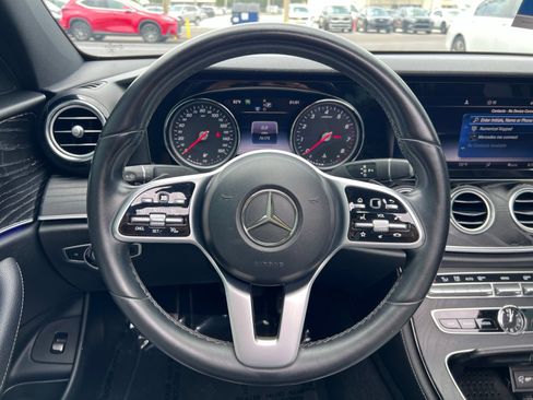 Used 2019 Mercedes-Benz E 300 image 33