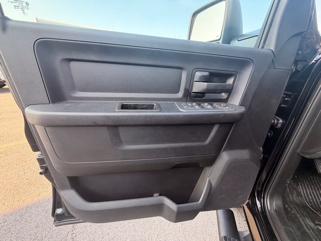 New 2026 RAM 3500 Tradesman w/ Chrome Appearance Group A AWD/4WD image 19