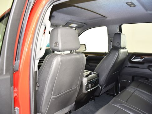 Used 2025 GMC Sierra 1500 Elevation w/ Elevation Premium Package AWD/4WD image 50