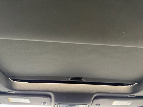 Used 2024 Chevrolet Silverado 1500 High Country image 17