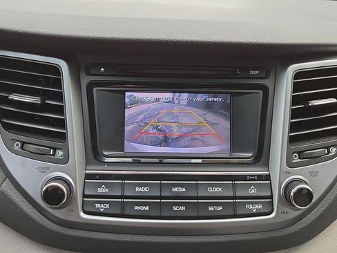 Used 2017 Hyundai Tucson SE AWD/4WD image 13