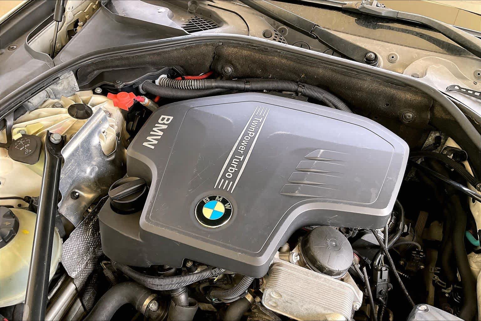 Used 2015 BMW 528i Sedan RWD image 30